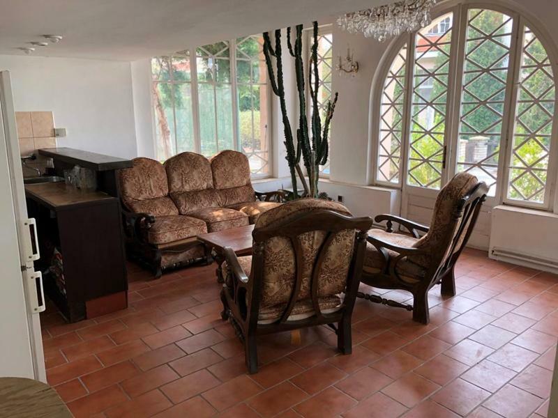 Rooms In Prague-Big+Comfy Ngoại thất bức ảnh