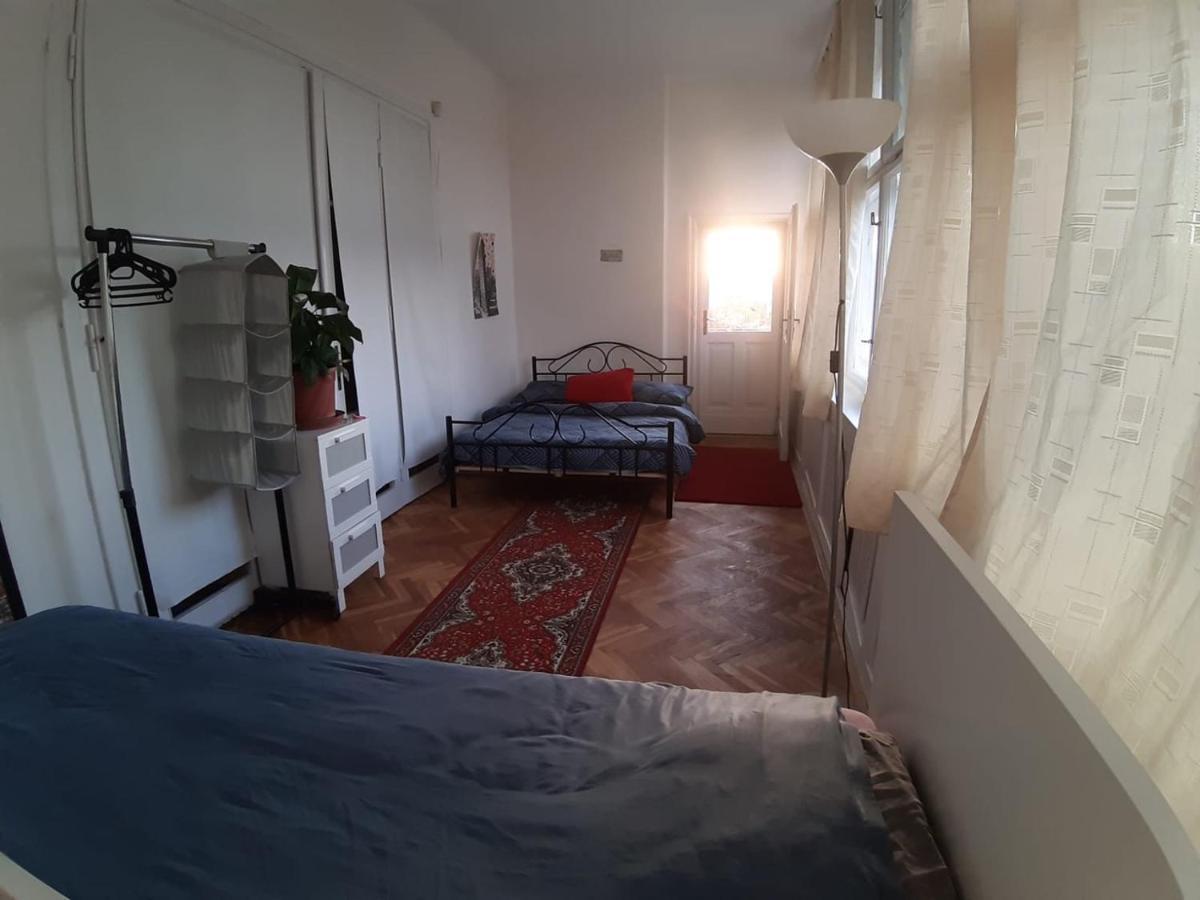 Rooms In Prague-Big+Comfy Ngoại thất bức ảnh